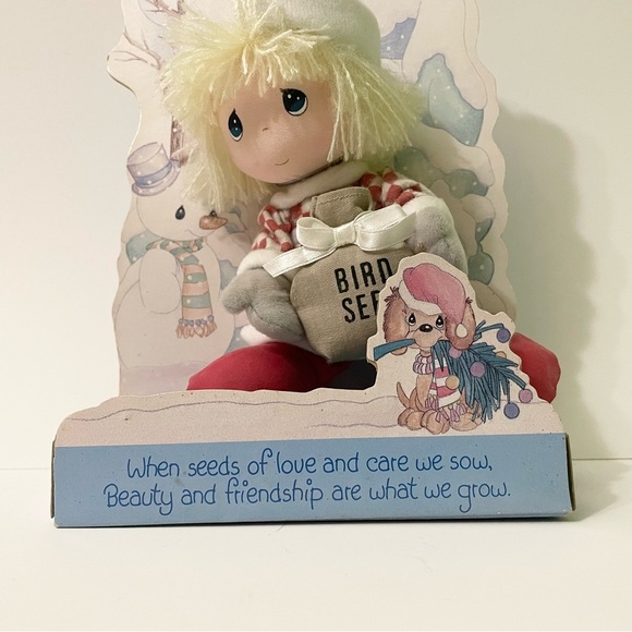 Vintage 1991 Applause Precious Moments Winter Bird Seed Feeding Girl Doll - Picture 6 of 12